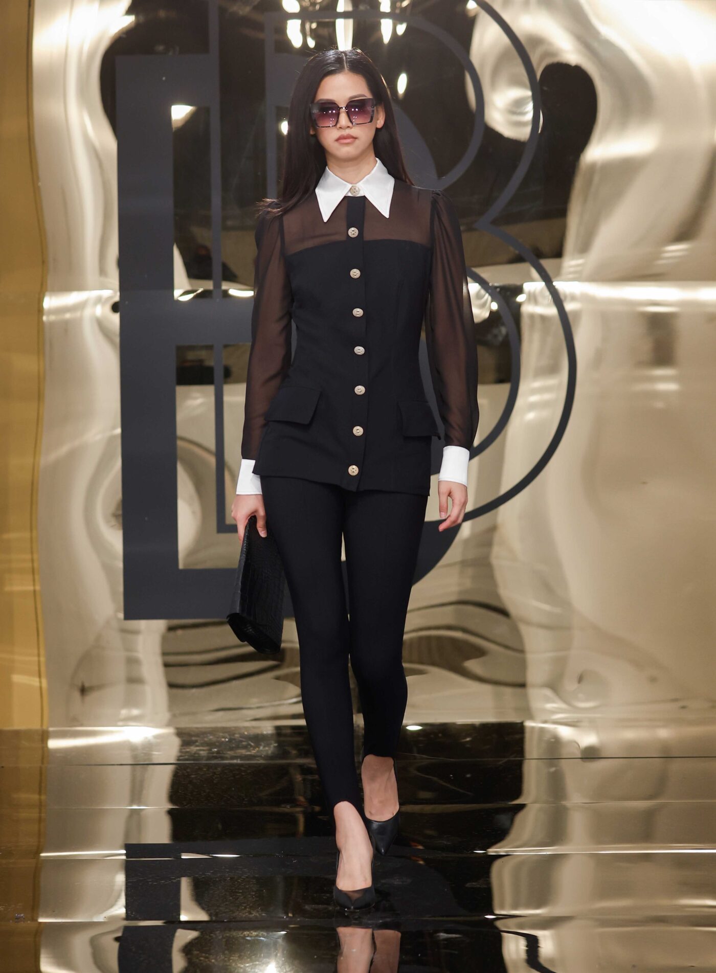 TROUSERS WITH GAITERS - Image 2