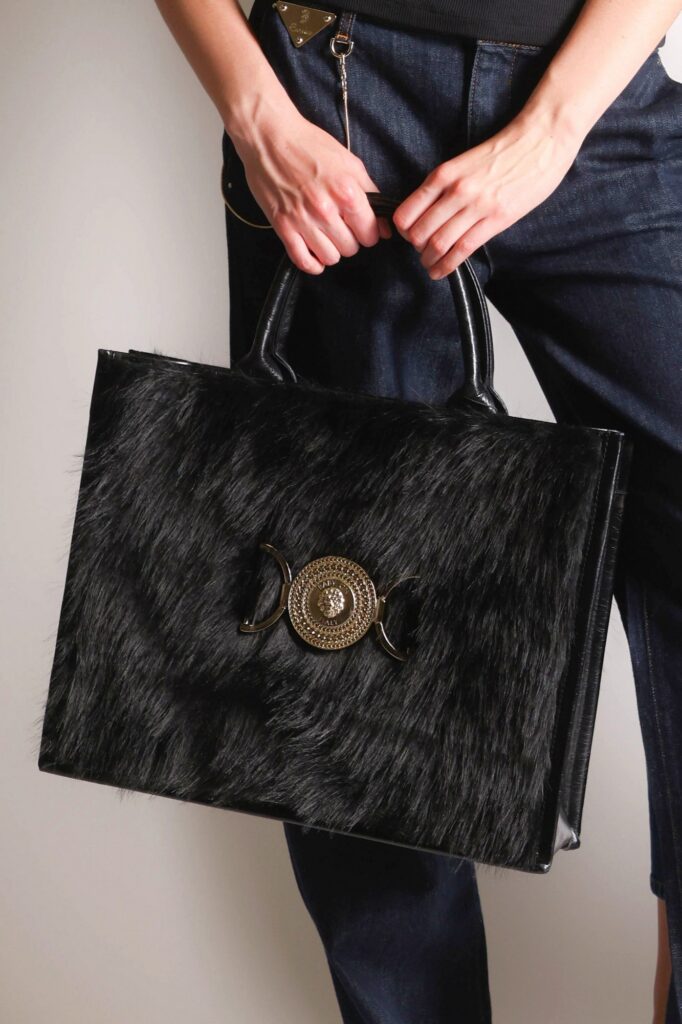 C1-BLACK